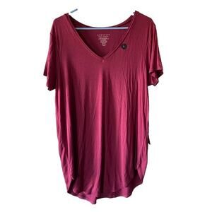 Downeast Maroon Large Everyday V-Neck Short Sleeved Tunic